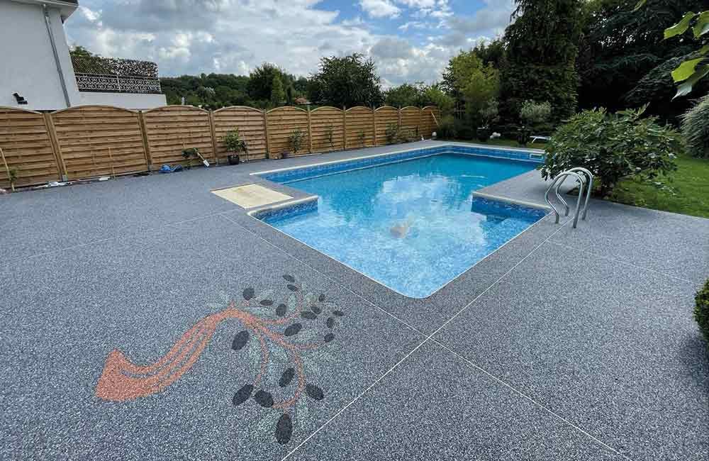 Terrasses et plages de piscine